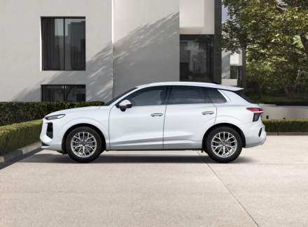 Audi - Q3