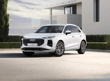 Audi - Q3