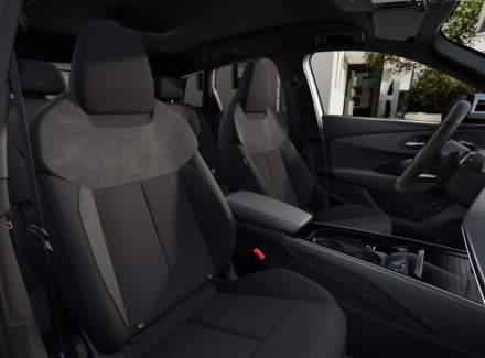 Audi - Q3