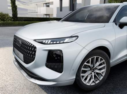 Audi - Q3
