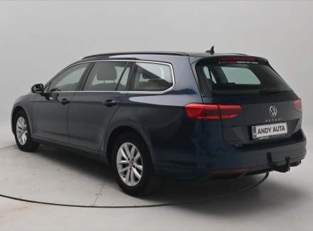 Volkswagen - Passat