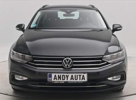 Volkswagen - Passat