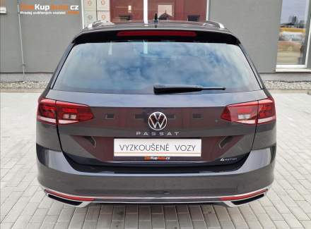 Volkswagen - Passat