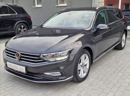 Volkswagen - Passat