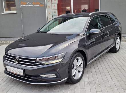Volkswagen - Passat
