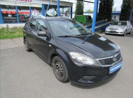 Kia - Cee'd