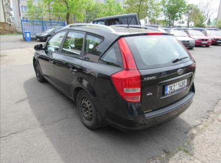 Kia - Cee'd
