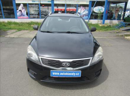 Kia - Cee'd