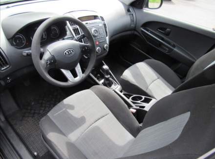 Kia - Cee'd