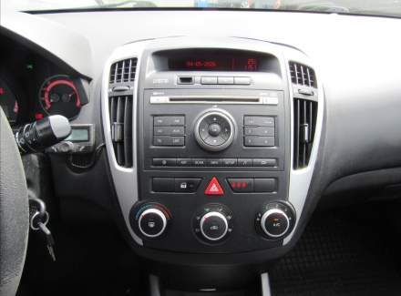 Kia - Cee'd