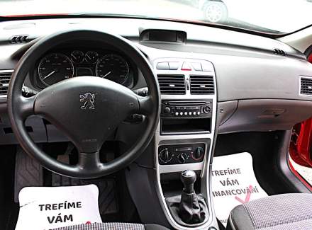 Peugeot - 307