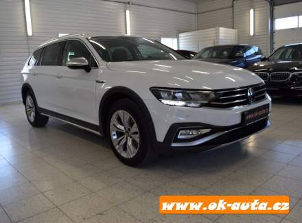 Volkswagen - Passat