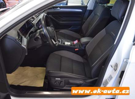 Volkswagen - Passat