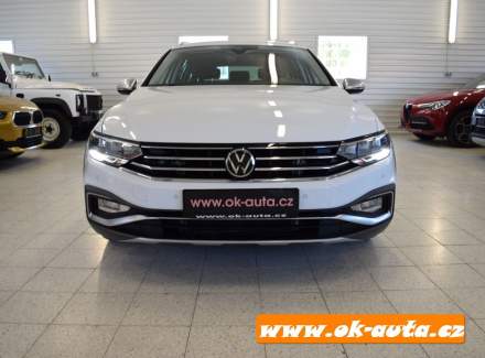 Volkswagen - Passat