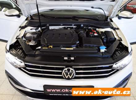 Volkswagen - Passat
