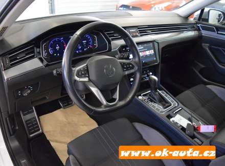 Volkswagen - Passat