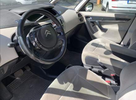 Citroën - C4