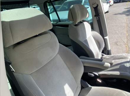 Citroën - C4