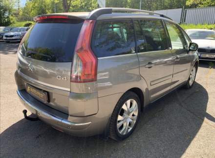 Citroën - C4