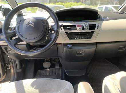 Citroën - C4