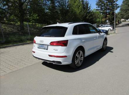 Audi - Q5