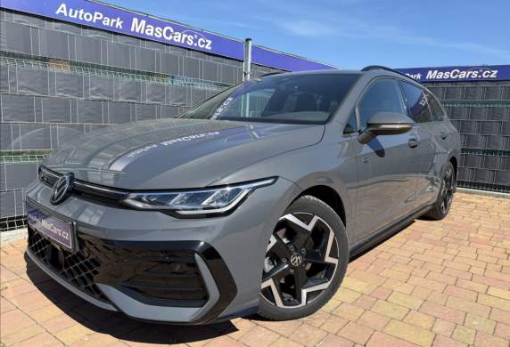 Volkswagen - Golf