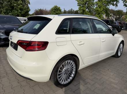 Audi - A3