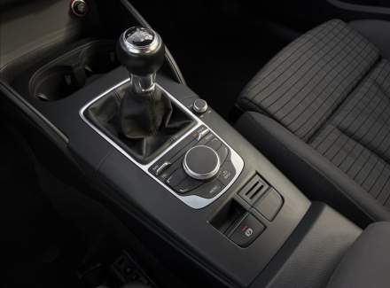 Audi - A3