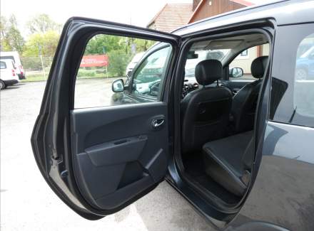 Dacia - Lodgy