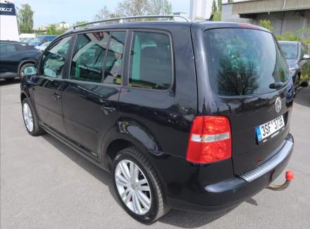 Volkswagen - Touran
