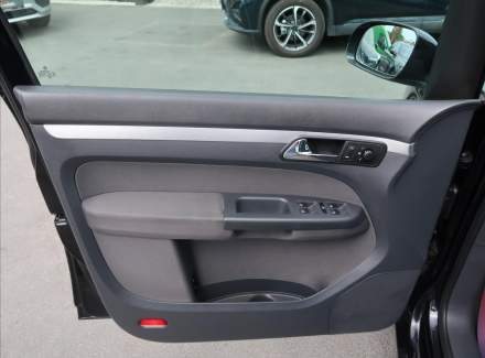 Volkswagen - Touran