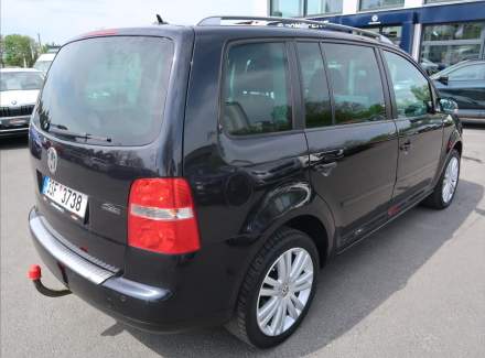 Volkswagen - Touran