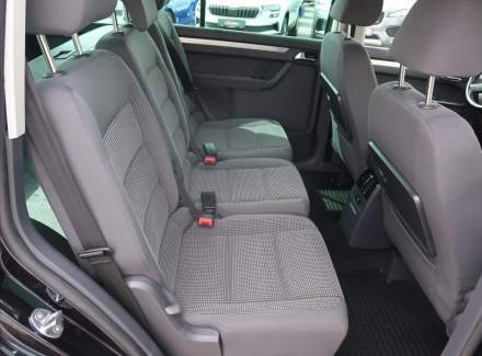 Volkswagen - Touran