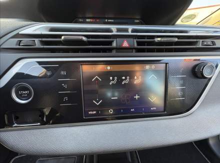 Citroën - C4