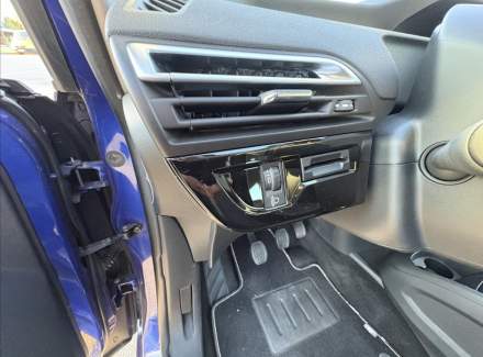 Citroën - C4