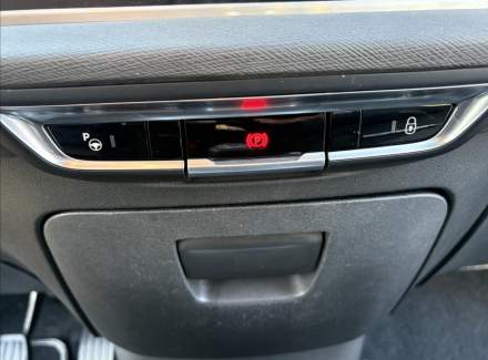 Citroën - C4