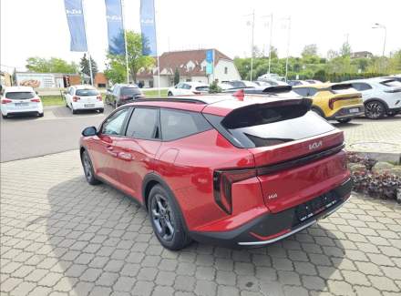 Kia - Avella