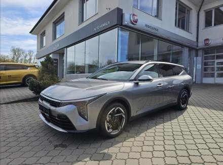 Kia - Avella
