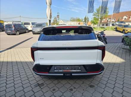 Kia - Avella
