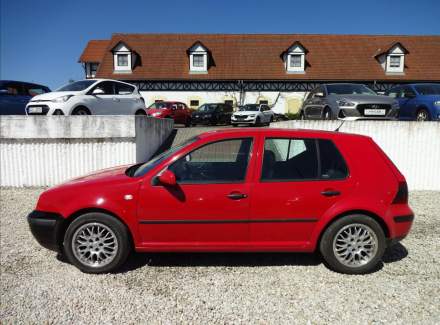 Volkswagen - Golf