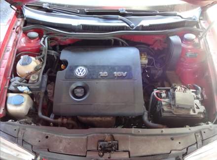 Volkswagen - Golf