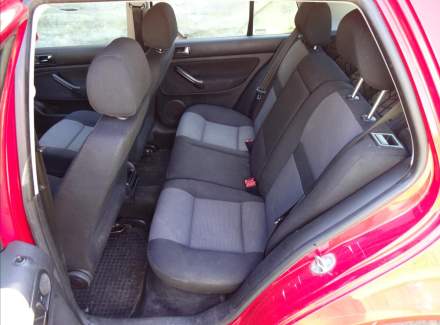 Volkswagen - Golf