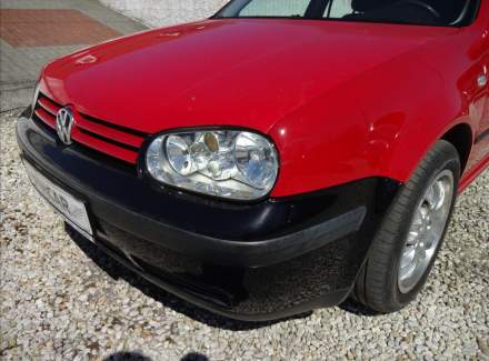 Volkswagen - Golf