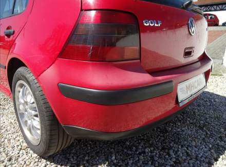 Volkswagen - Golf