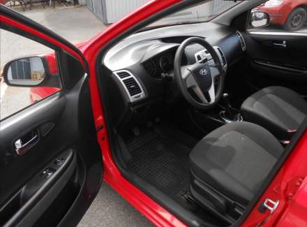 Hyundai - i20
