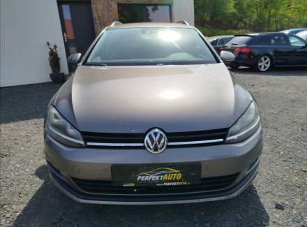 Volkswagen - Golf