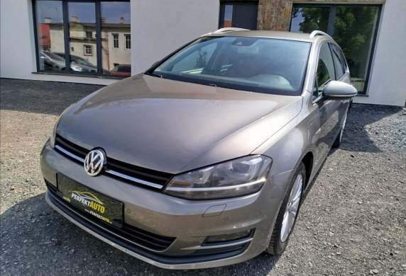 Volkswagen - Golf