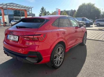 Audi - Q3