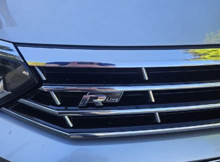 Volkswagen - Passat