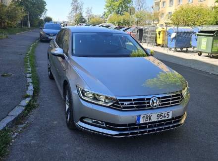 Volkswagen - Passat